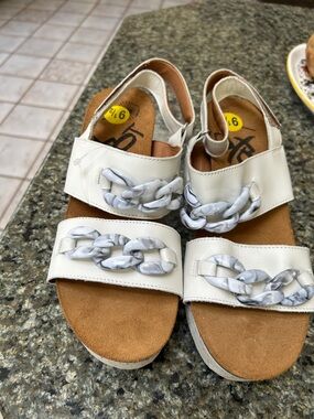 OTBT NWT Fair Isle platform wedge sandals in white marble leather Portugal 9.5